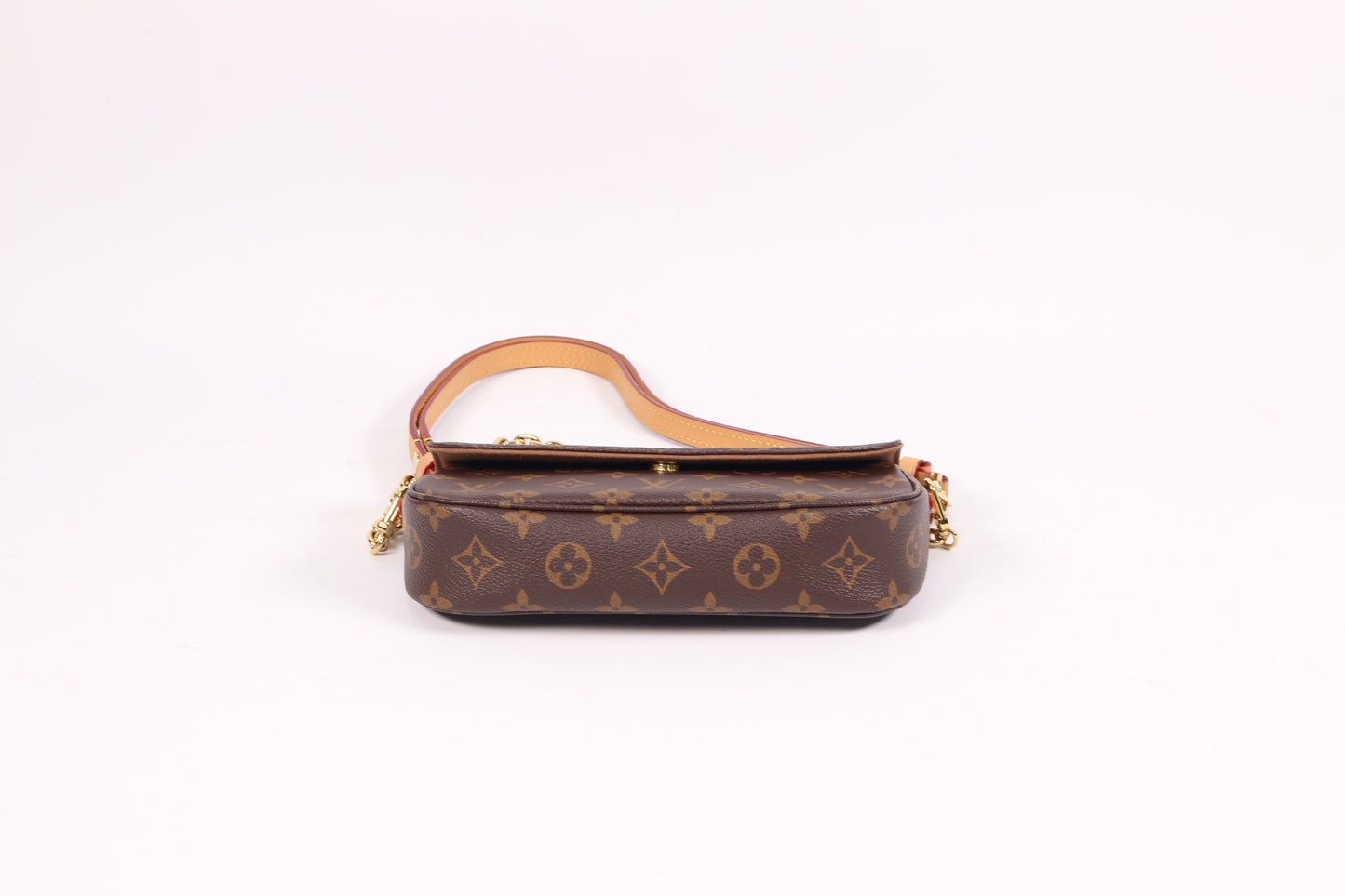 Louis Vuitton Brown PVC Monogram Wallet On Chain Ivy ONE Shoulder Bag M81911 (V012140421H)