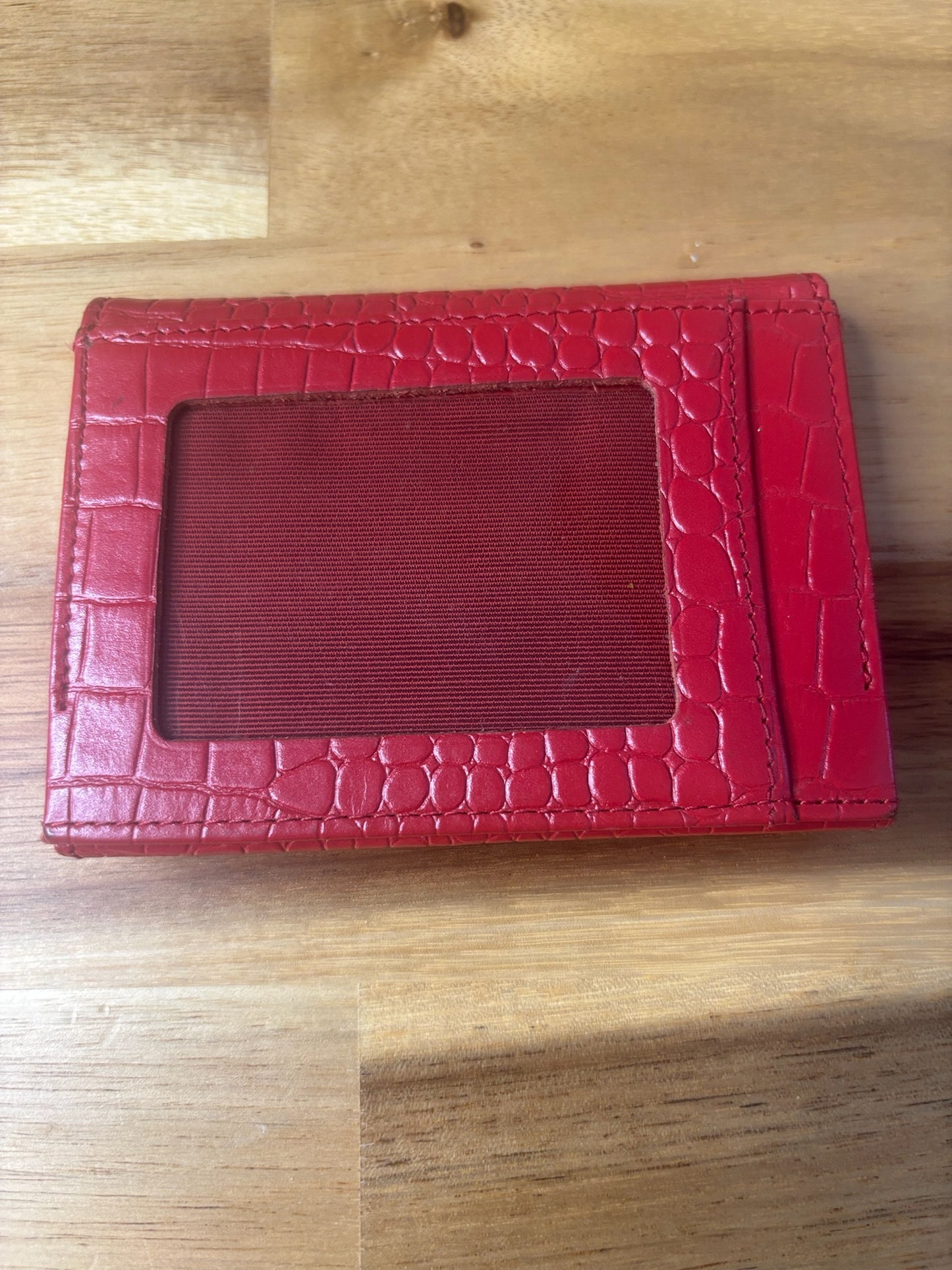 Samantha Thavasa Red Croc-Embossed Wallet