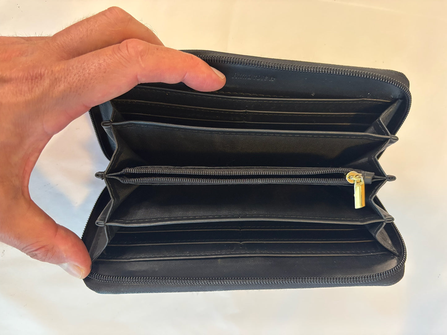 Anna Rose Black Textured Zip-Around Wallet