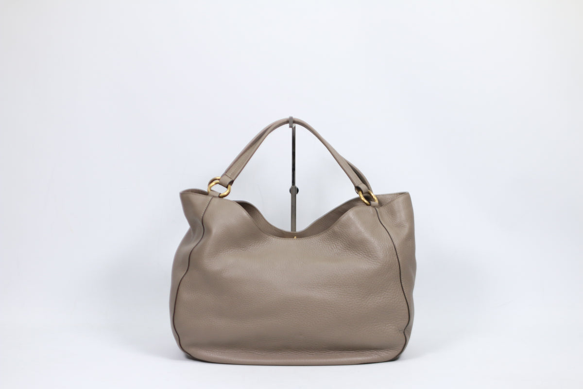 Gucci Gray Leather Woven Gold-Tone GG ONE Shoulder Bag 309531