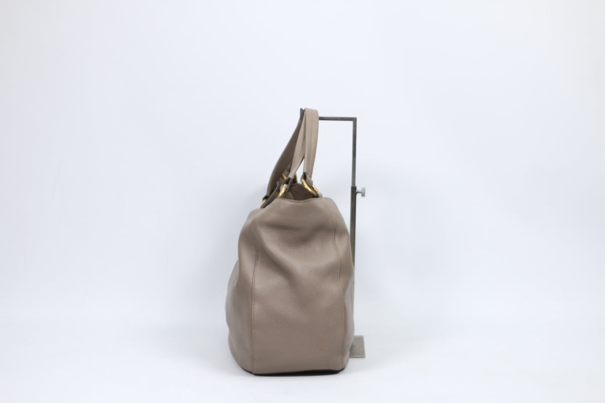 Gucci Gray Leather Woven Gold-Tone GG ONE Shoulder Bag 309531