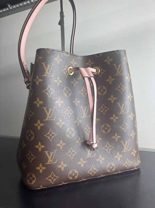 Louis Vuitton NéoNoé MM
