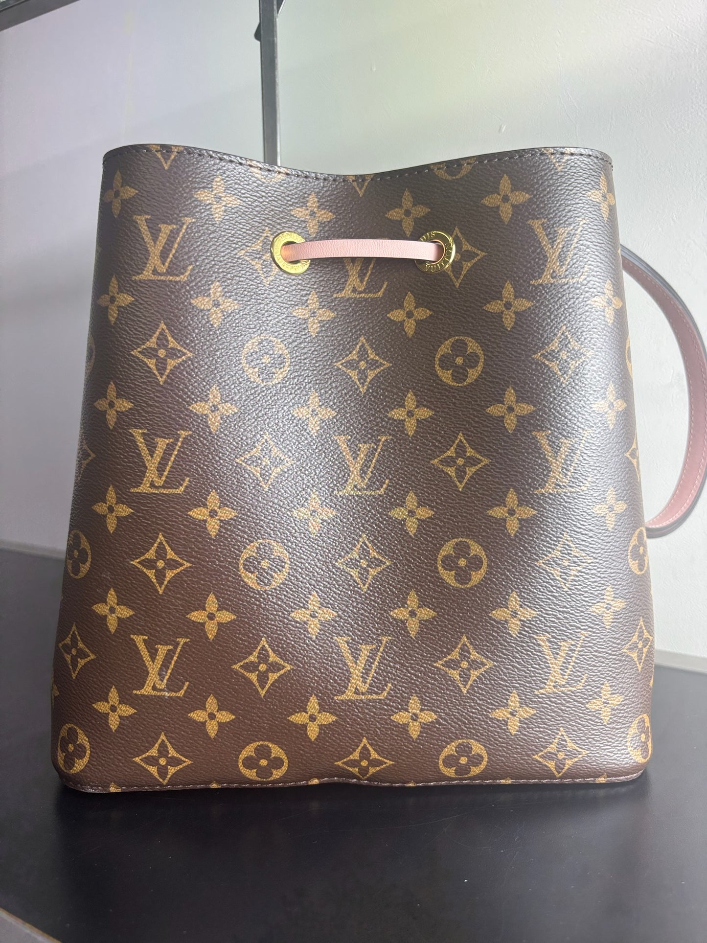 Louis Vuitton NéoNoé MM