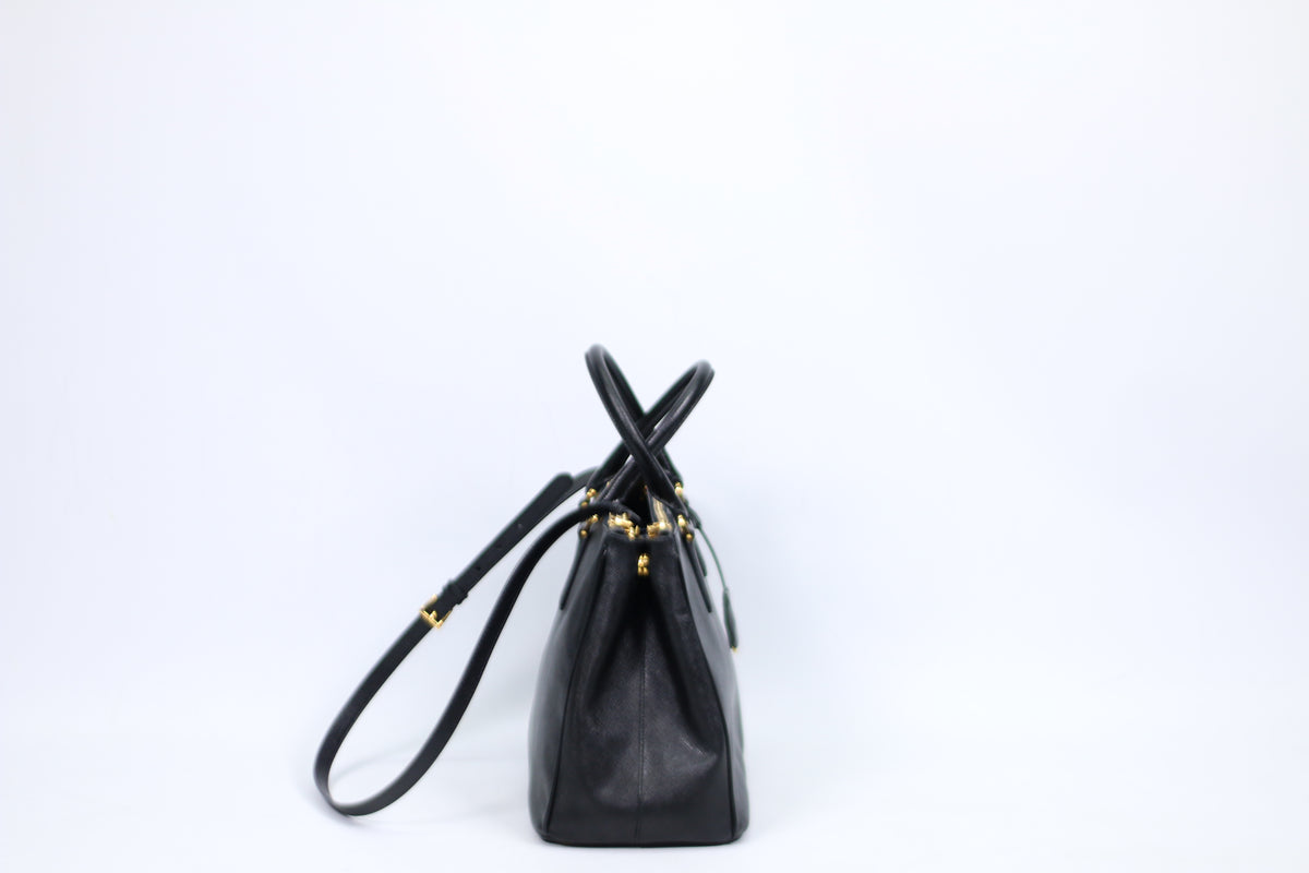 Prada Black Leather Saffiano Lux ONE Shoulder Bag BN2274