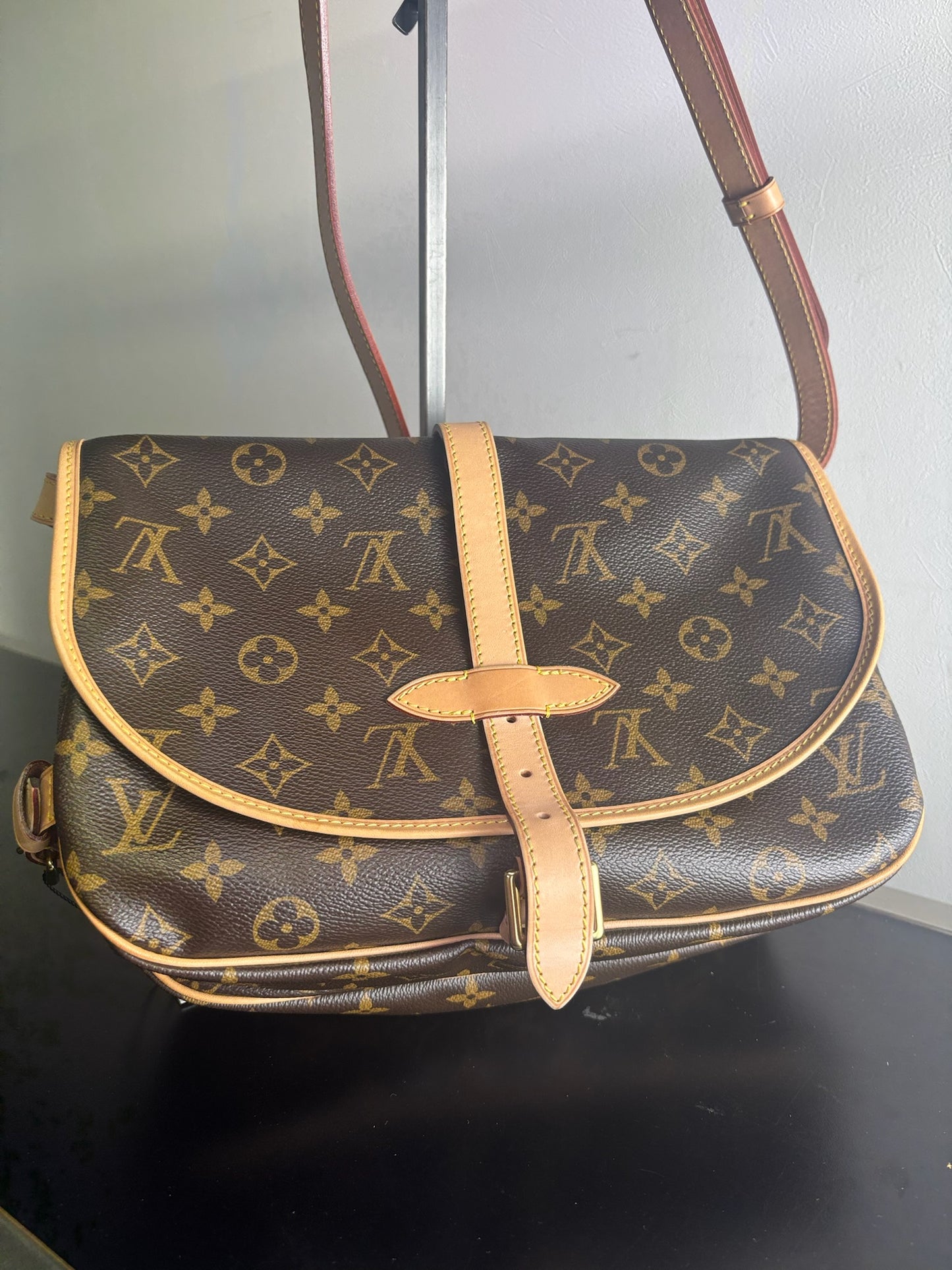 Louis Vuitton Monogram Saumur 30