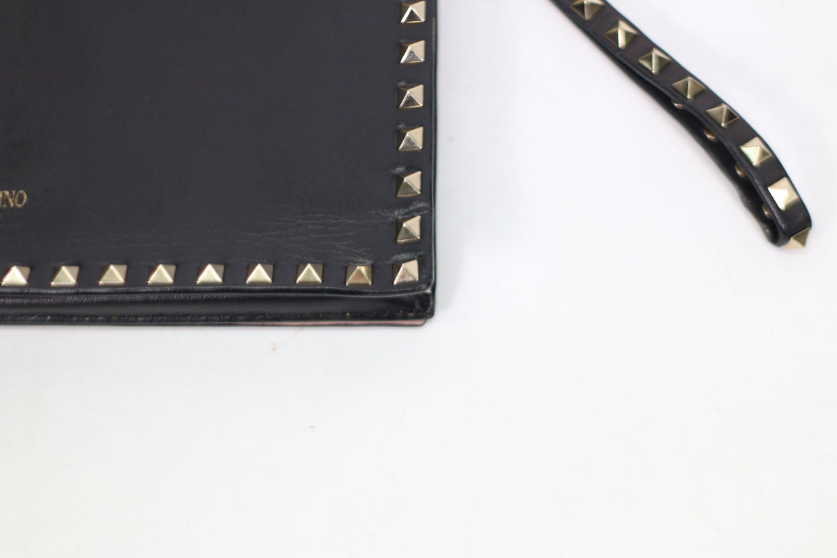 Valentino Black Leather Rockstud ONE Clutch IW2B0399