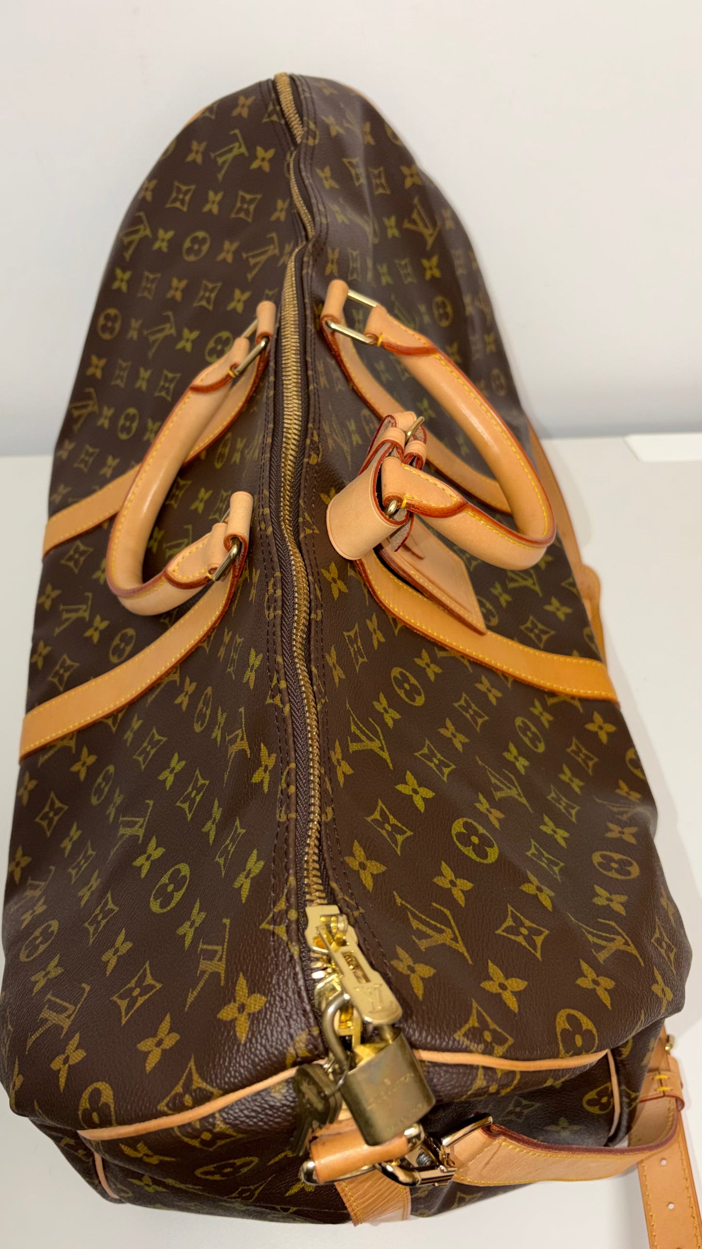 Louis Vuitton Keepall Bandoulière 55 travel bag (JPD04-41)