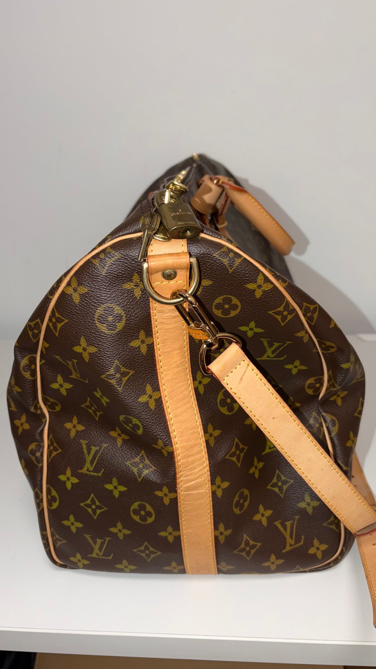 Louis Vuitton Keepall Bandoulière 55 travel bag (JPD04-41)