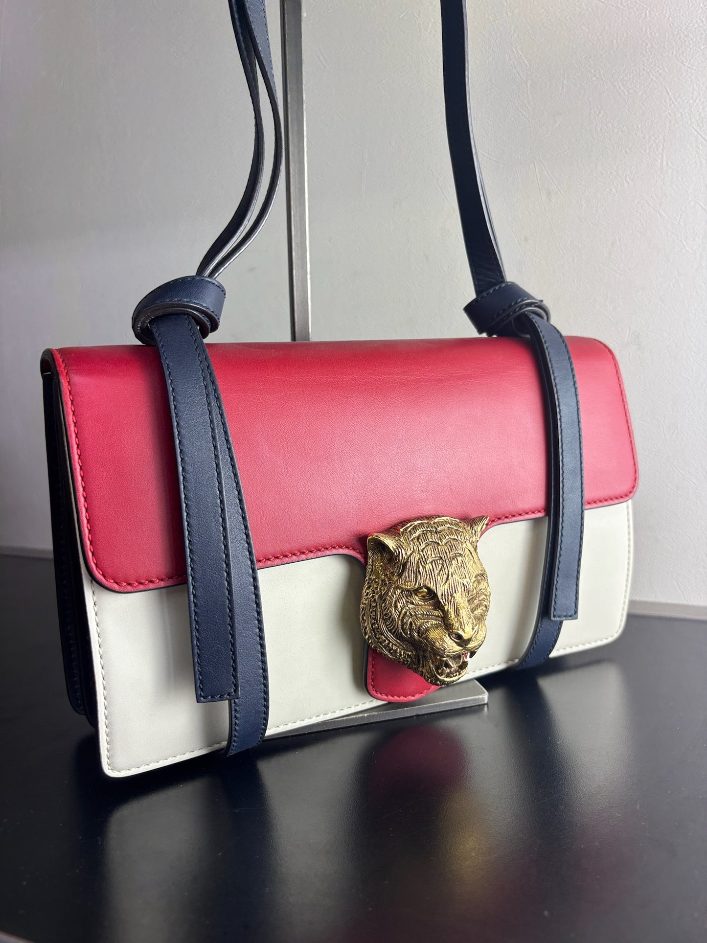 Gucci Animalier Leather Shoulder Bag