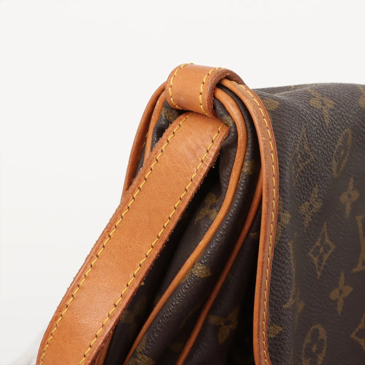 Louis Vuitton Monogram Saumur 30 AR0943 Brown