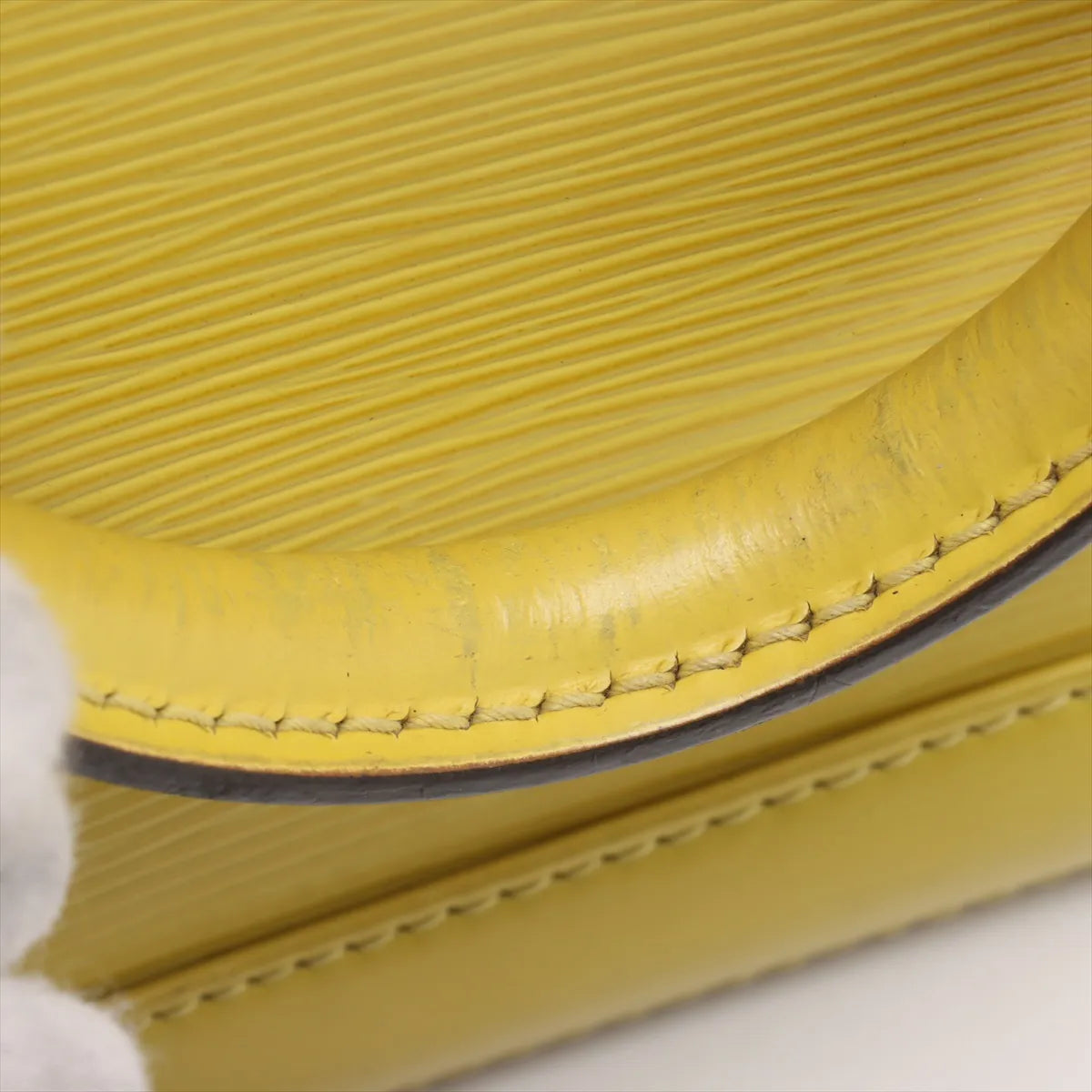 Louis Vuitton Epi Alma BB  Yellow SB06-2571