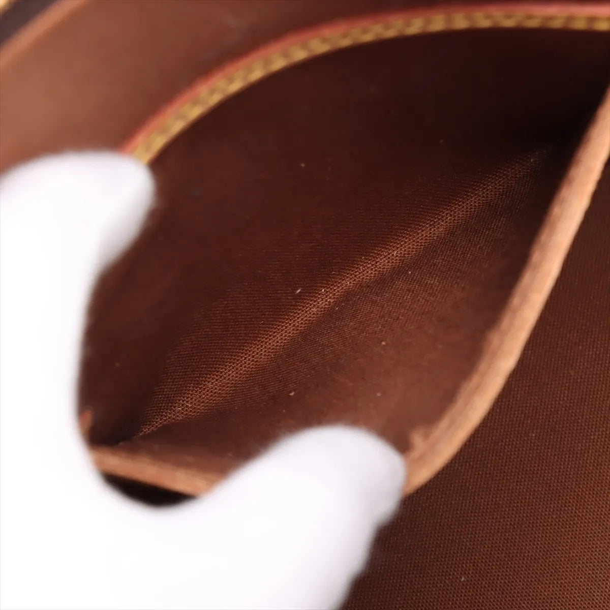 Louis Vuitton Monogram Alma  SB06-3215