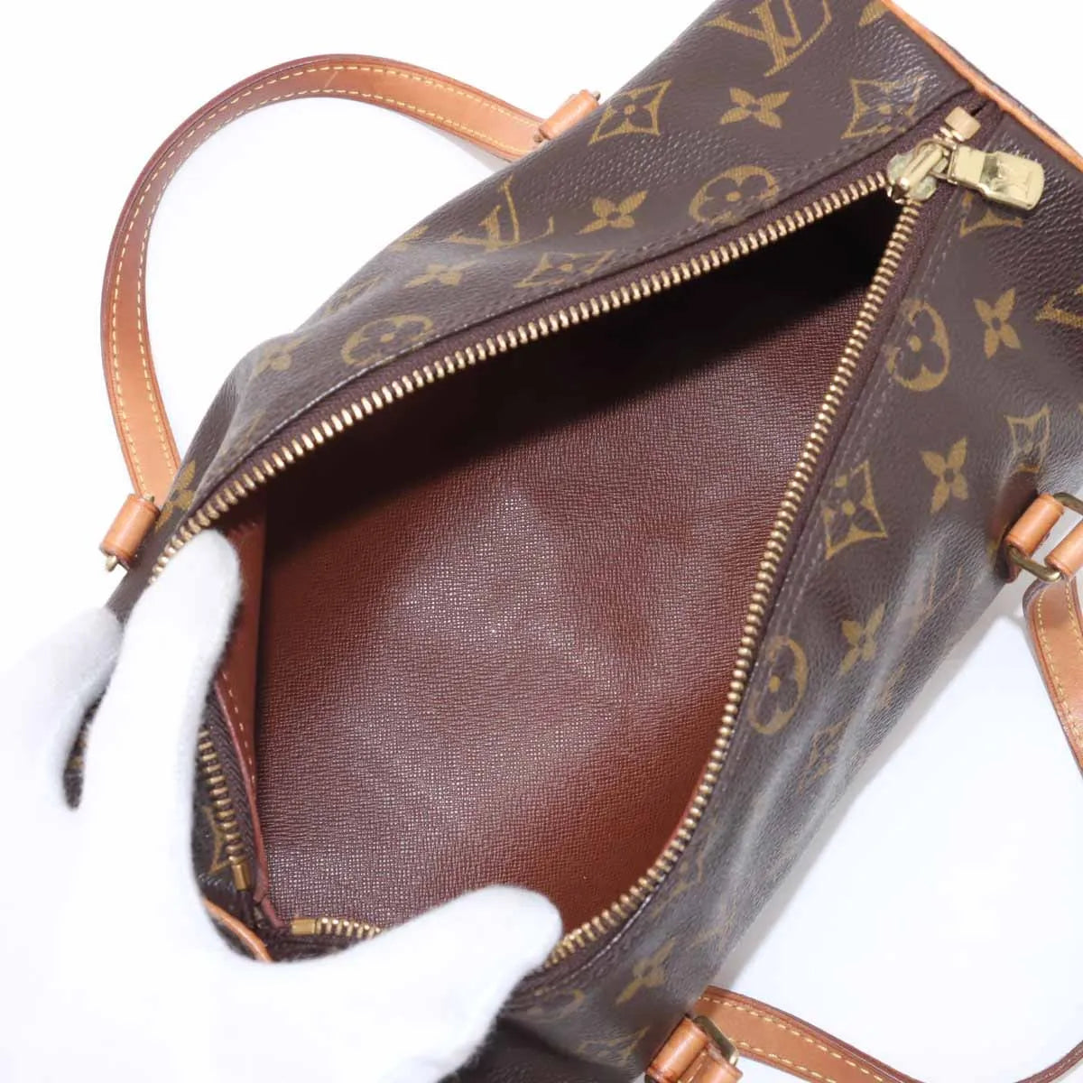 Pre-Owned Louis Vuitton Monogram Papillon 26 MA06-16