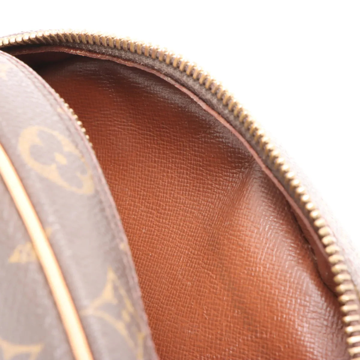 Pre-Owned Louis Vuitton Monogram Blois  SB06-2153