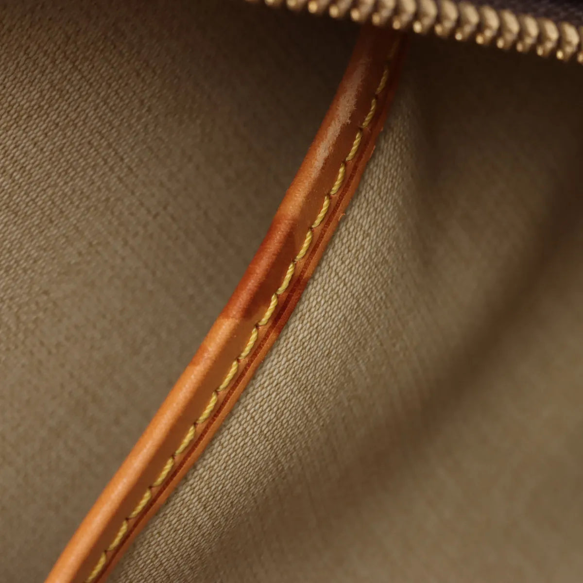 Pre-Owned Louis Vuitton Monogram Deauville  SB06-1976