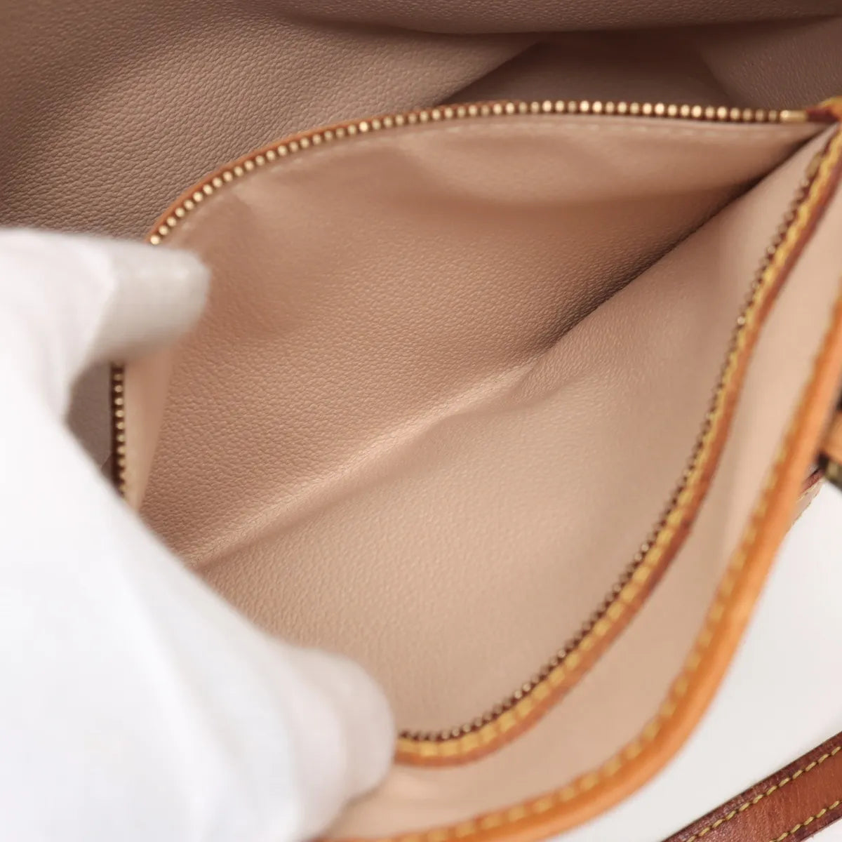 Louis Vuitton Monogram Bucket PM MA06-92