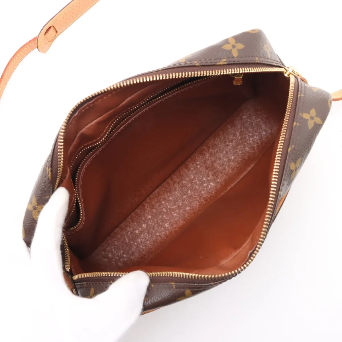 Louis Vuitton Monogram Trocadero 27 MA06-12