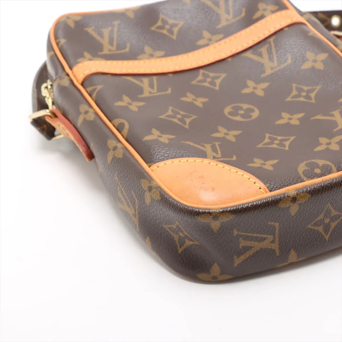 Louis Vuitton Monogram Danube SB06-923