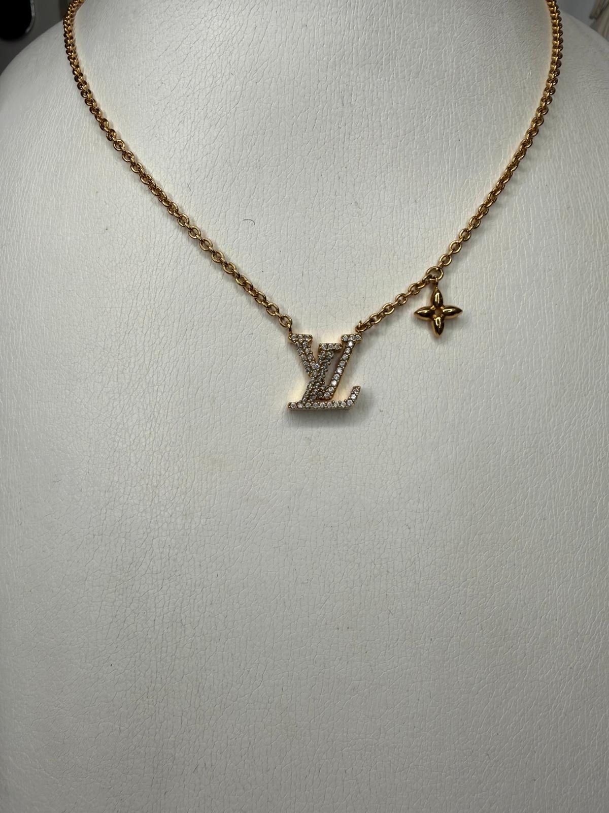 Louis Vuitton Collier LV Iconic Necklace K80
