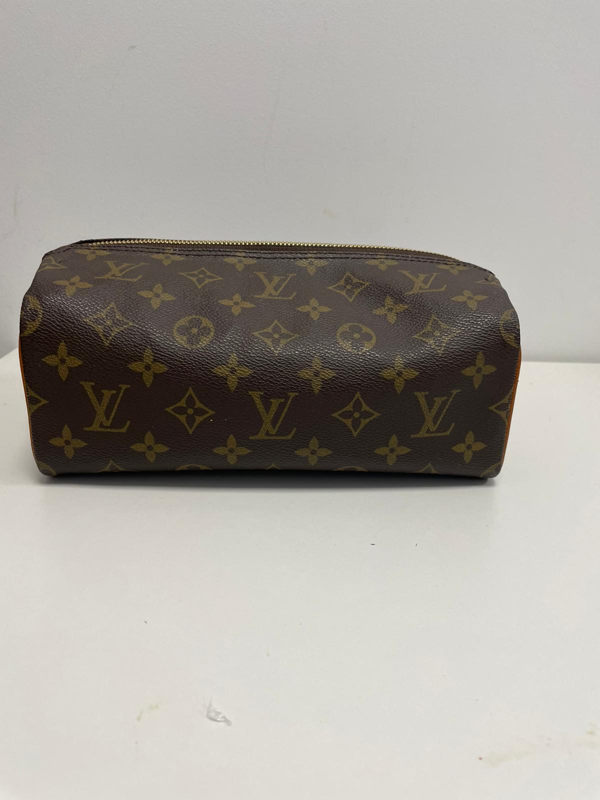 Louis Vuitton Monogram Trousse Patte Pression Cosmetic Pouch LNZ225