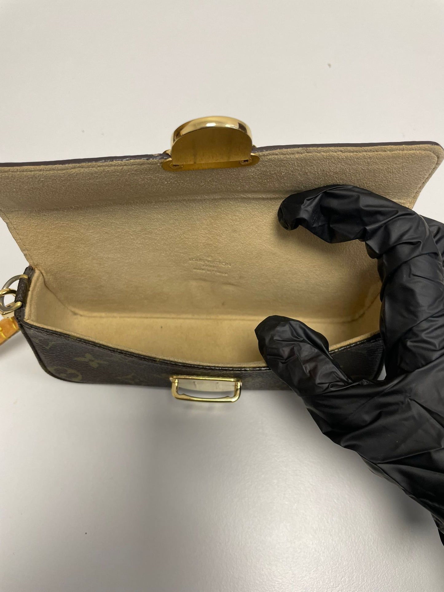 Louis Vuitton Monogram Pochette Lagoon Clutch 137059