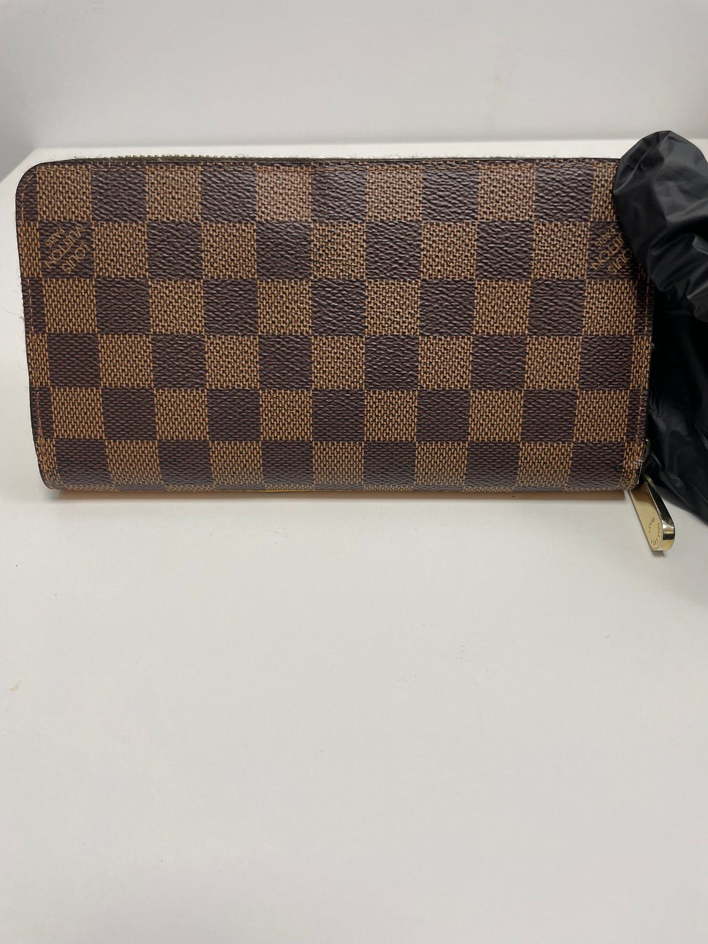 Louis Vuitton Damier Ebene Zippy Wallet Christmas Limited 111236
