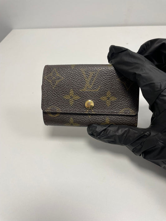 Louis Vuitton Monogram 6 Key Case bsw2868
