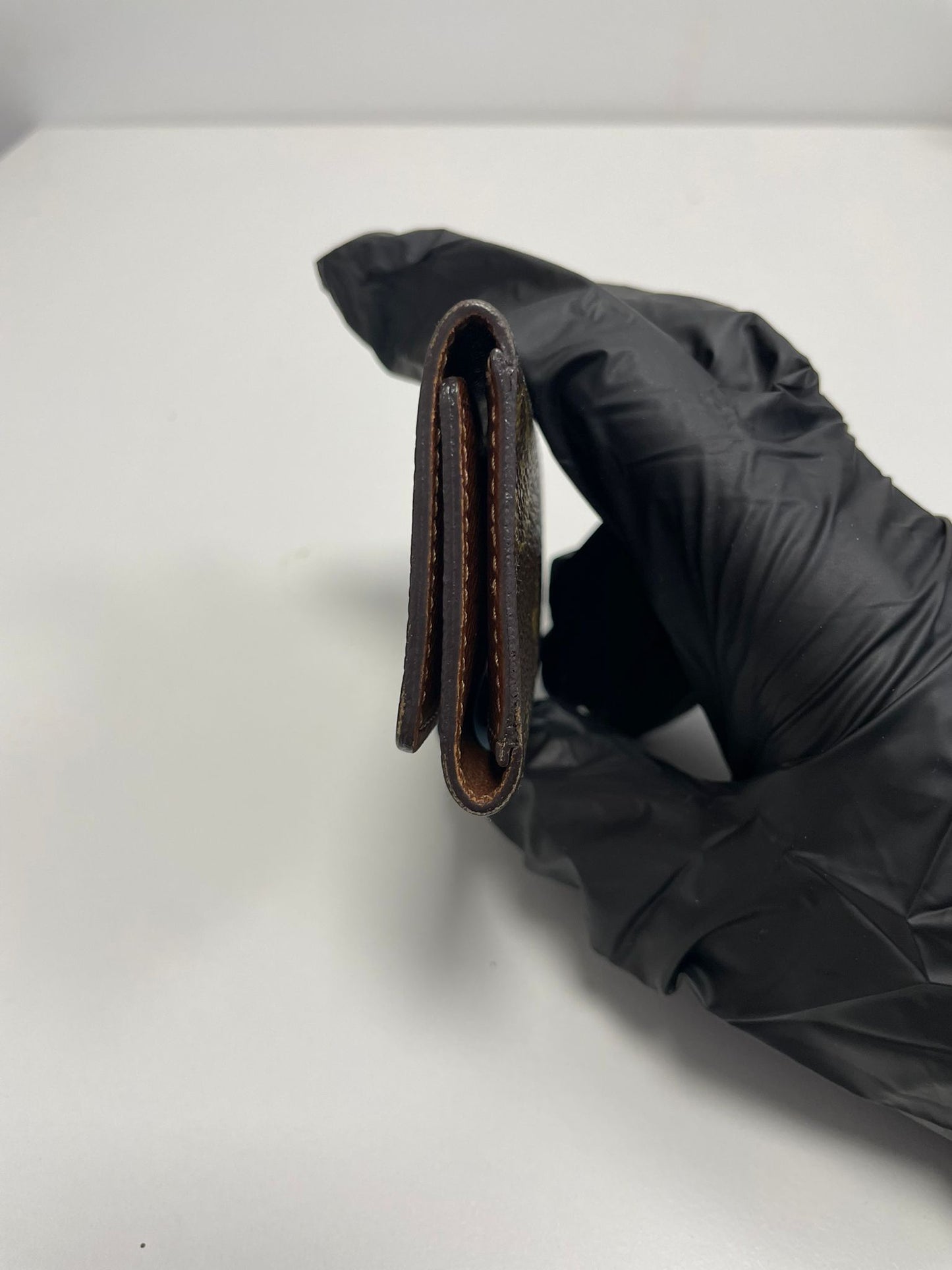 Louis Vuitton Monogram 4 Key Case 22988