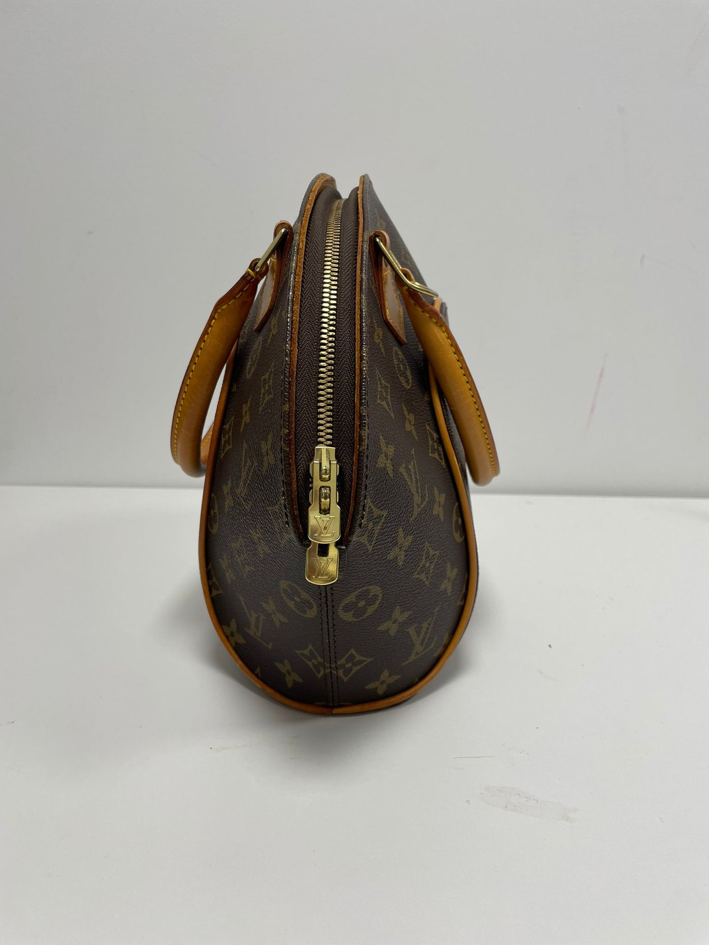 Louis Vuitton Monogram Ellipse PM PP432 (Broken Handle)