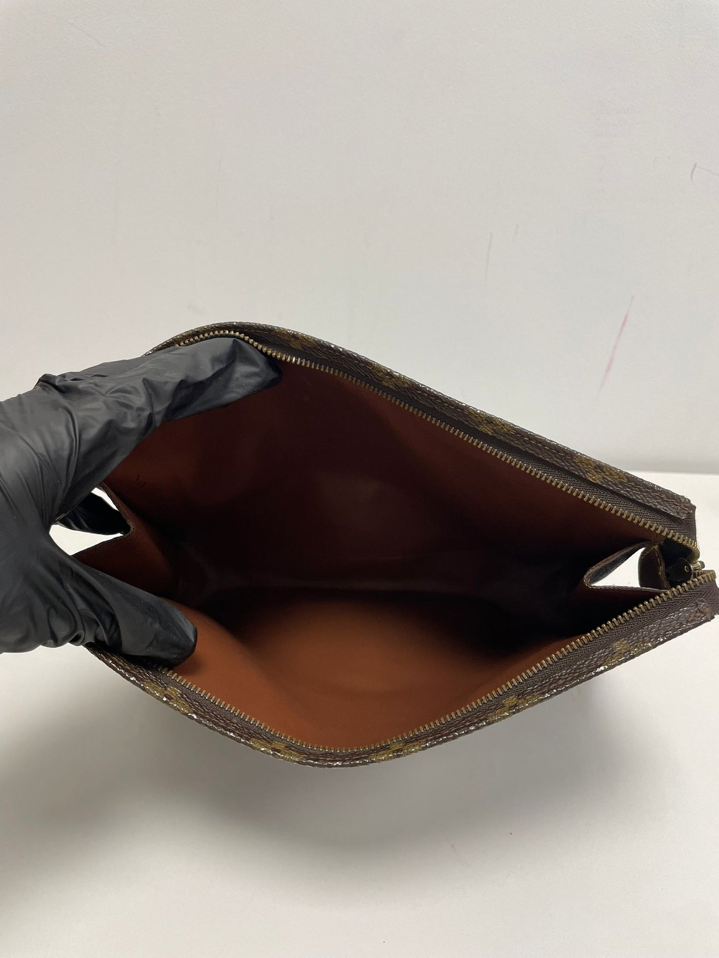 Louis Vuitton Monogram Poche Toilette 19 172438