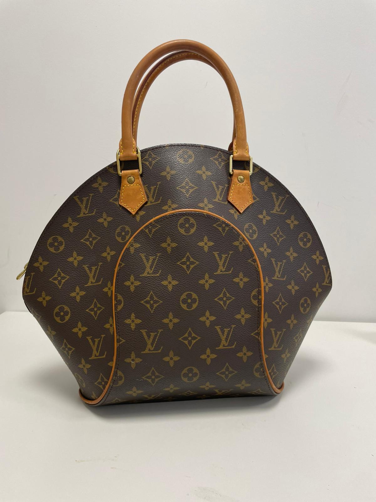 Louis Vuitton Monogram Ellipse MM 165444