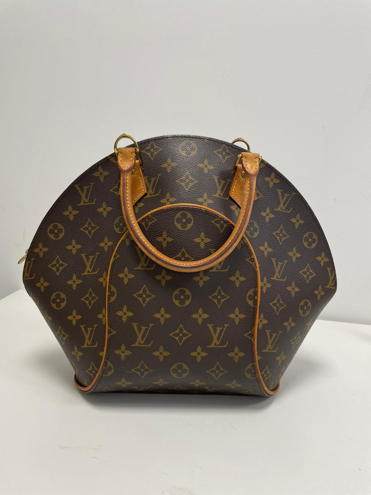 Louis Vuitton Monogram Ellipse MM 165444