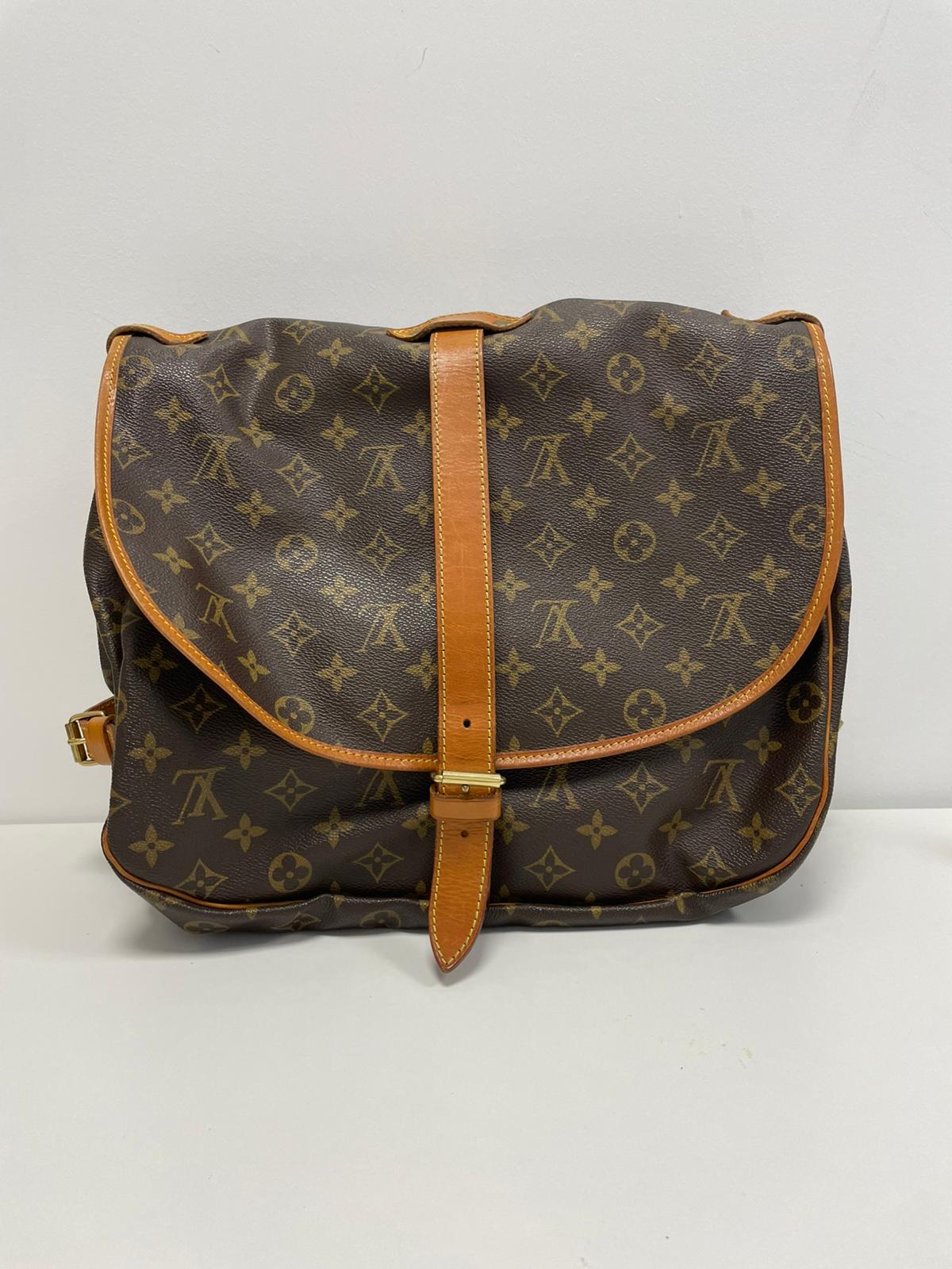Louis Vuitton Monogram Saumur 35 Shoulder Bag 168471