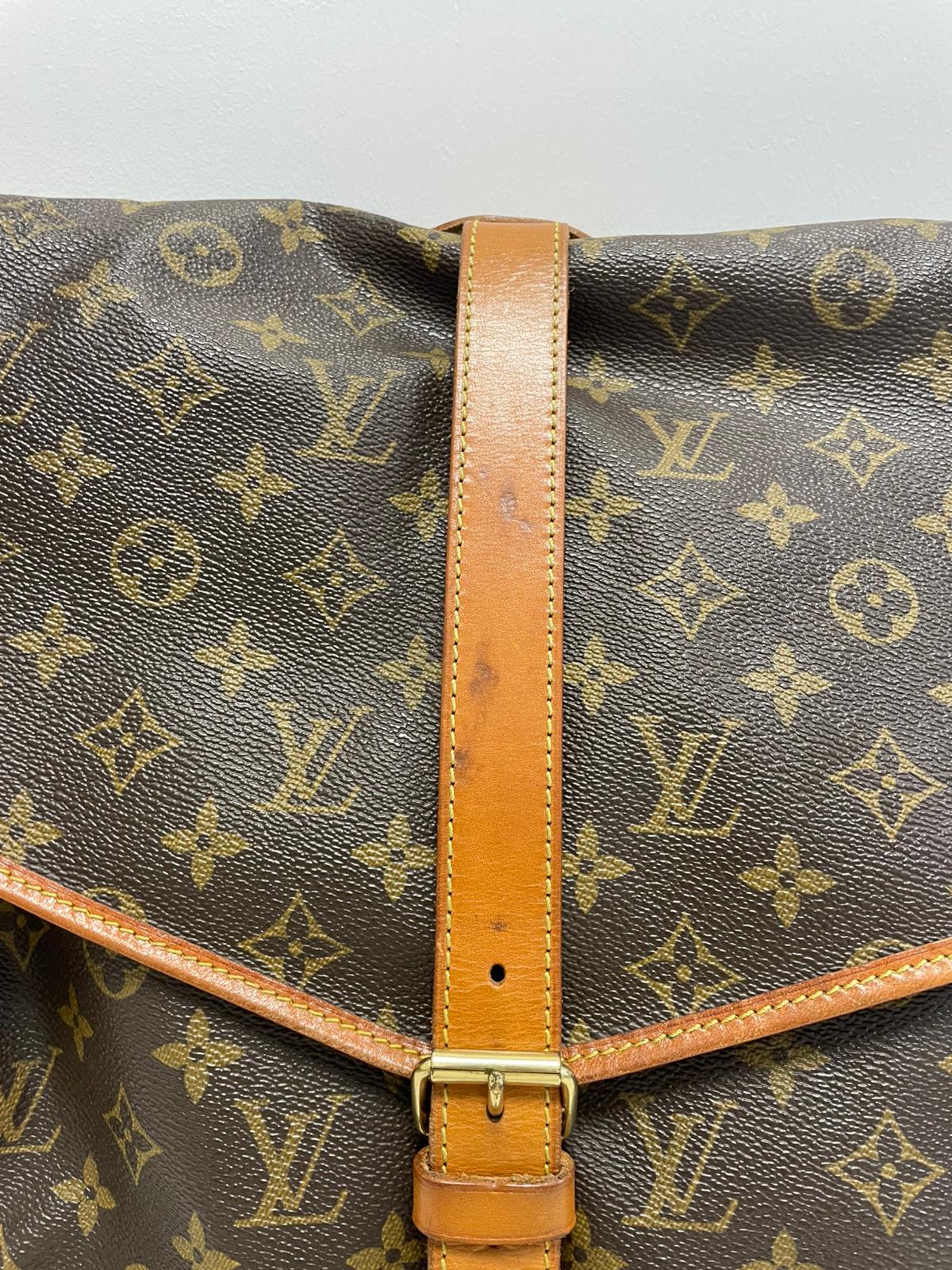 Louis Vuitton Monogram Saumur 35 Shoulder Bag 168471