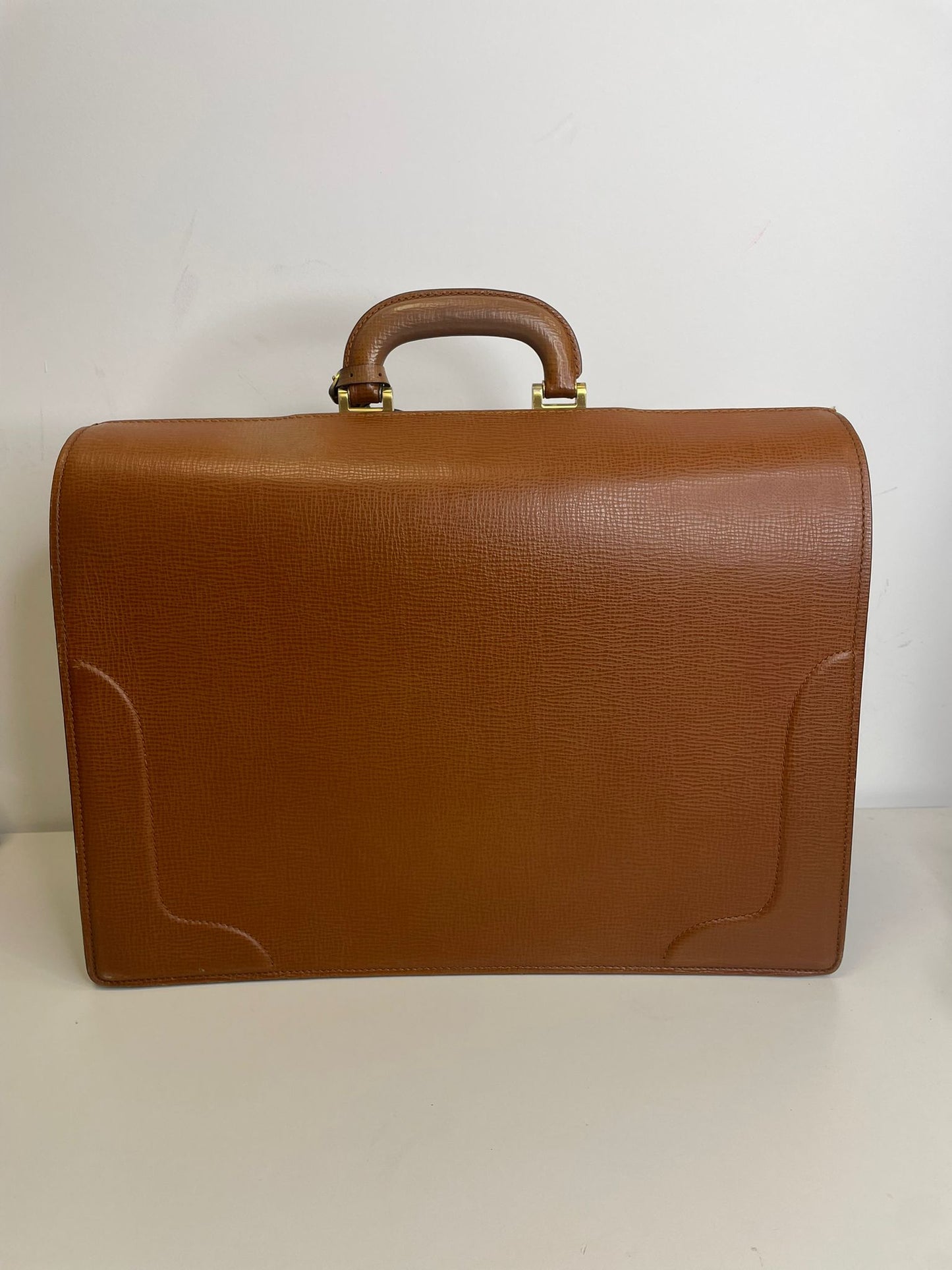 Vintage Burberrys brown leather briefcase 165099