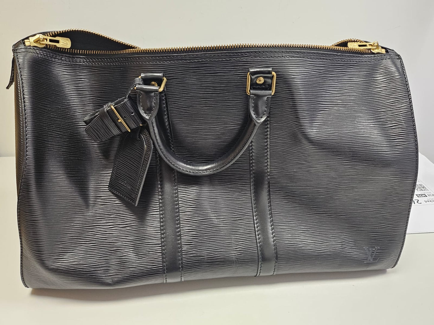 Louis Vuitton Keepall 45 in Black Epi leather (GEN008)