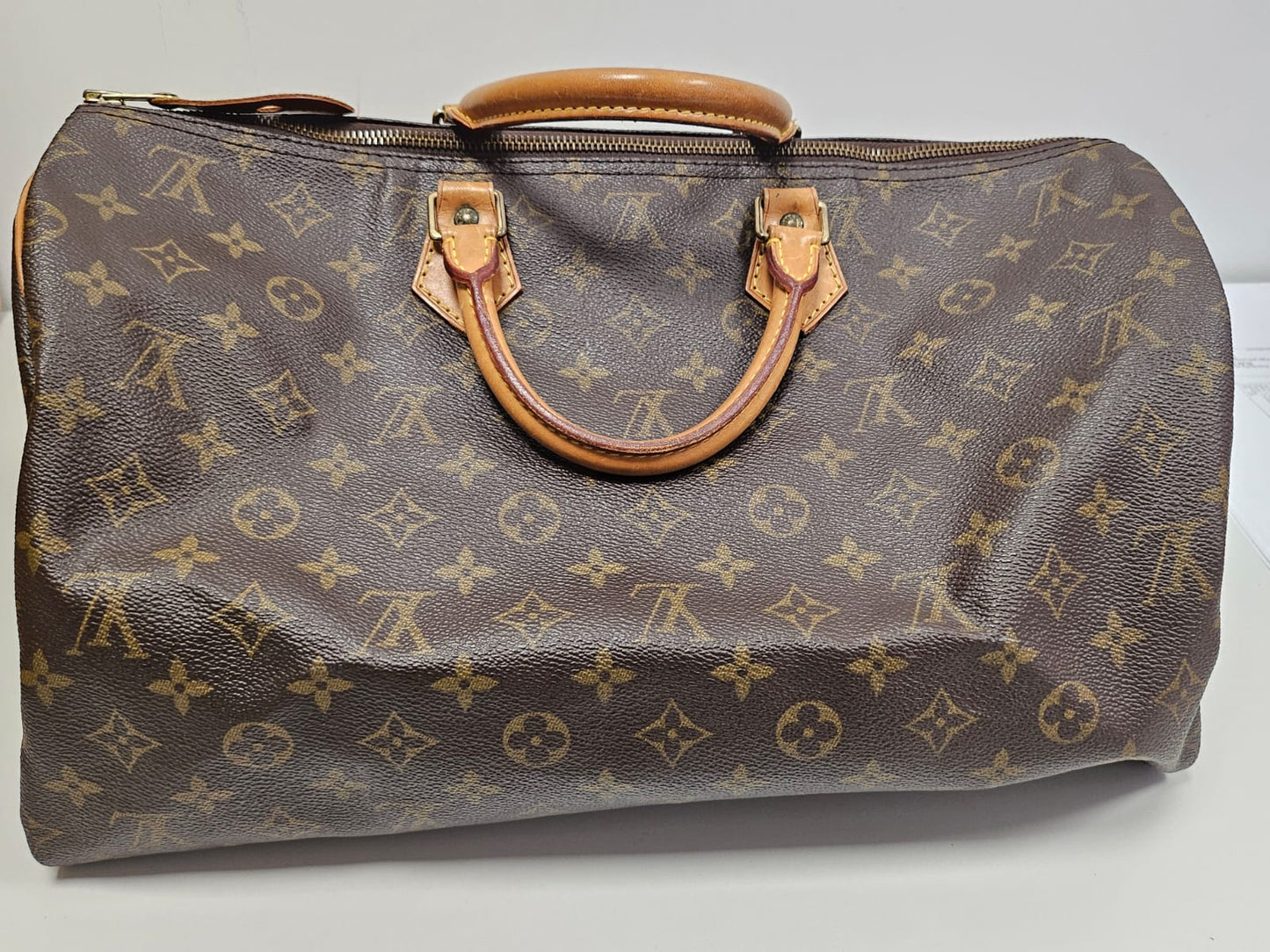 Louis Vuitton Speedy bag in Monogram canvas (GEN017)