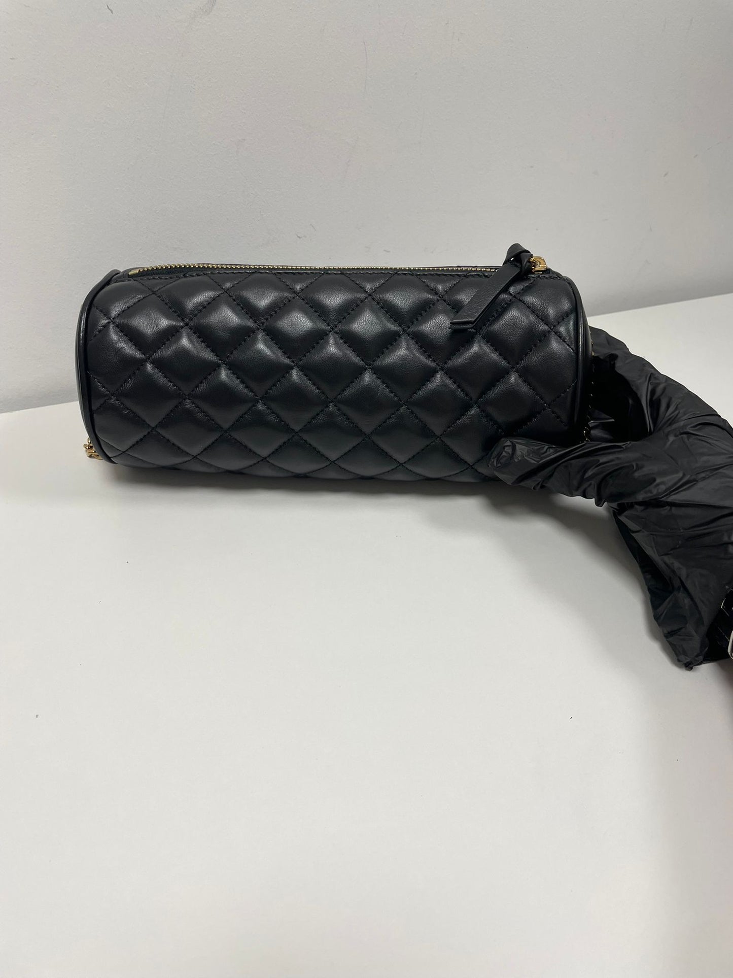 Versace Medusa Quilted Leather Shoulder Bag in black (H002)