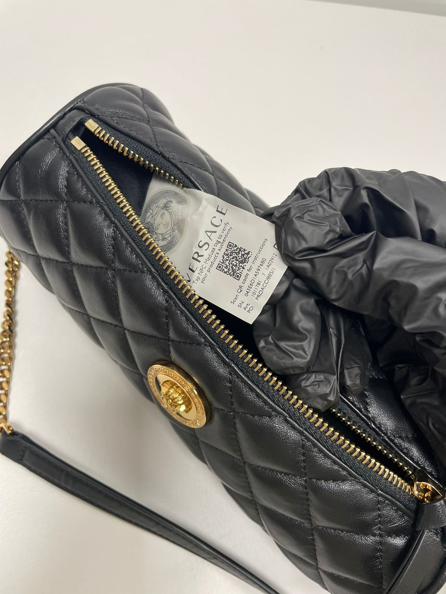 Versace Medusa Quilted Leather Shoulder Bag in black (H002)