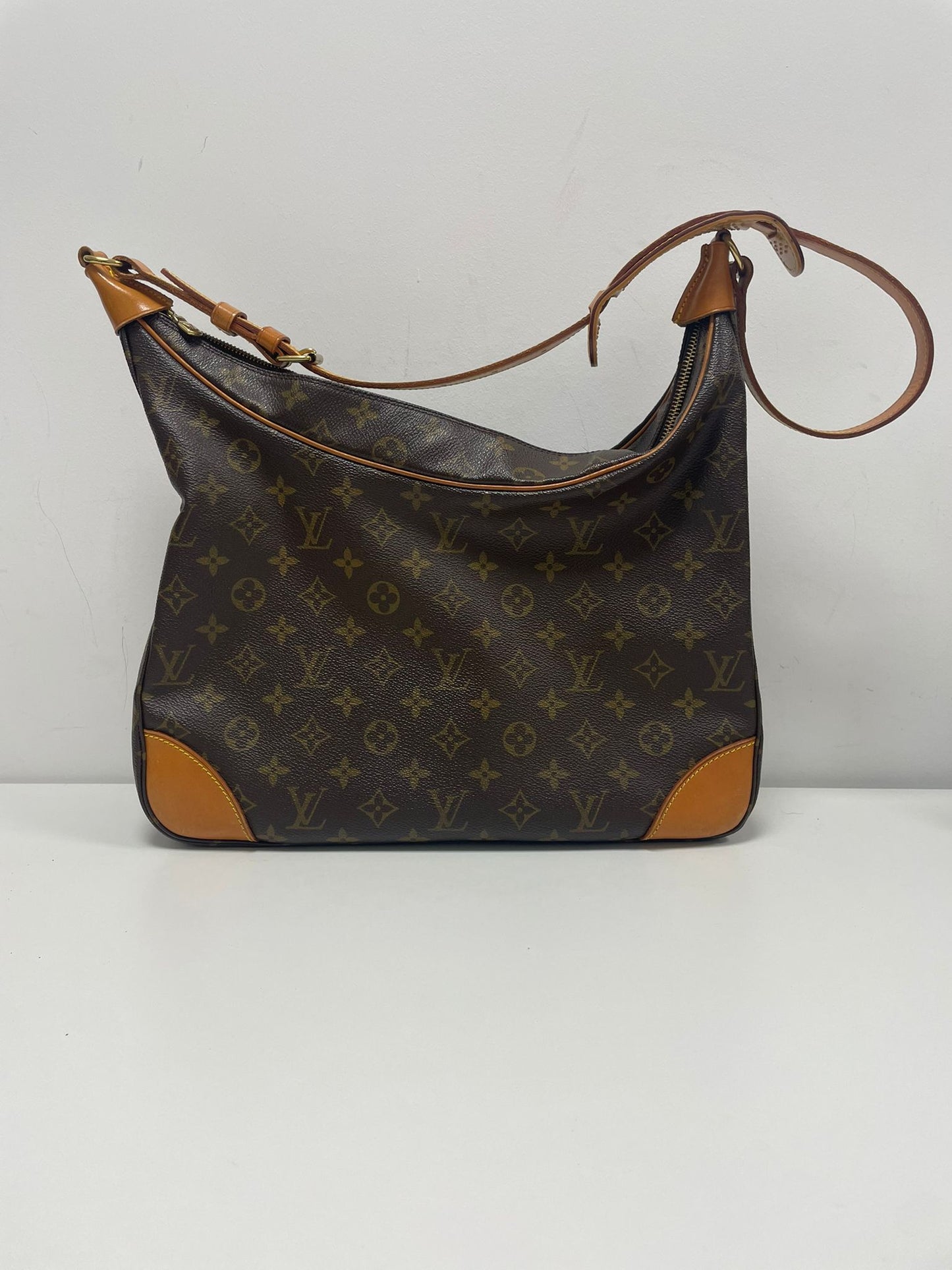 Louis Vuitton Boulogne 35 bag (JPD04-05)