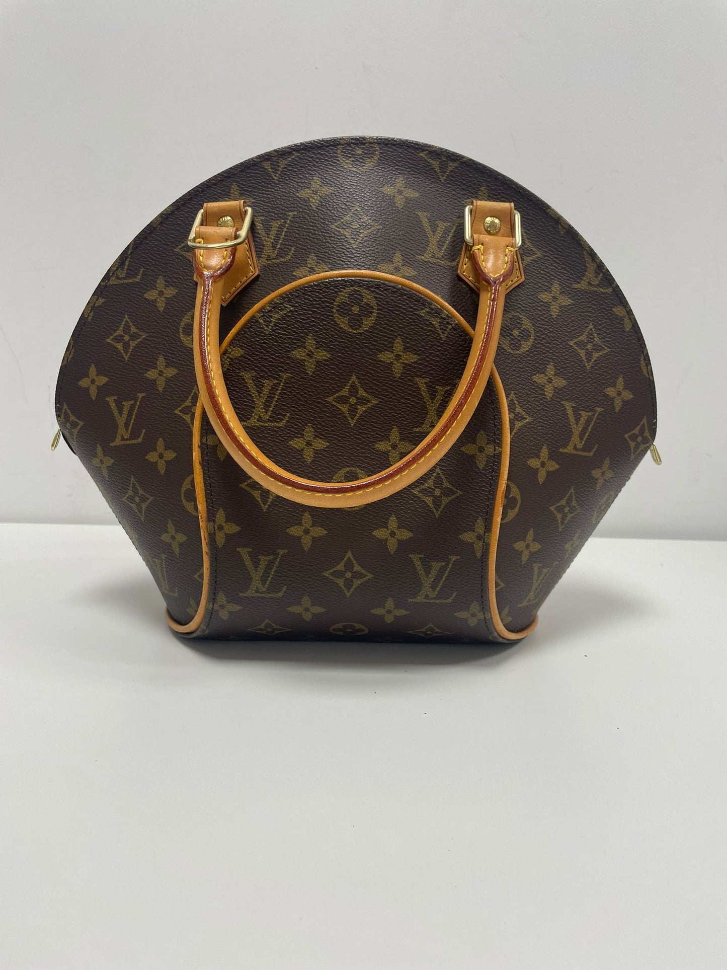Louis Vuitton Ellipse PM Monogram Canvas handbag (JPD04-28)