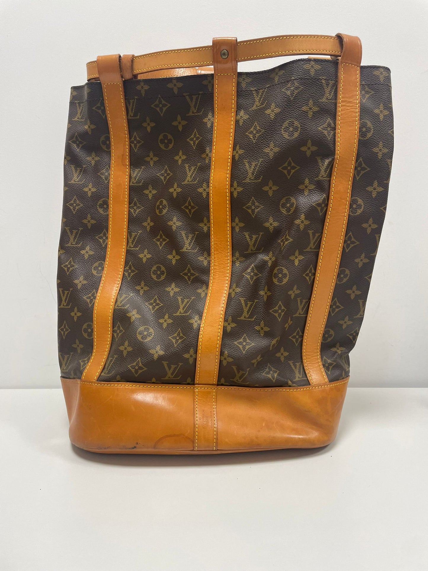 Louis Vuitton Randonnee GM Monogram Backpack (JPD04-29)