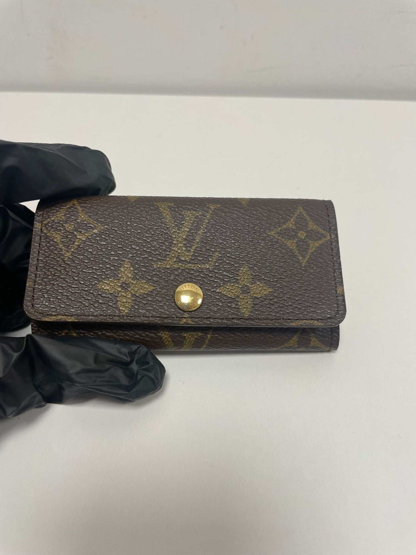 Louis Vuitton Monogram 4 Key Holder (JPD04-36)