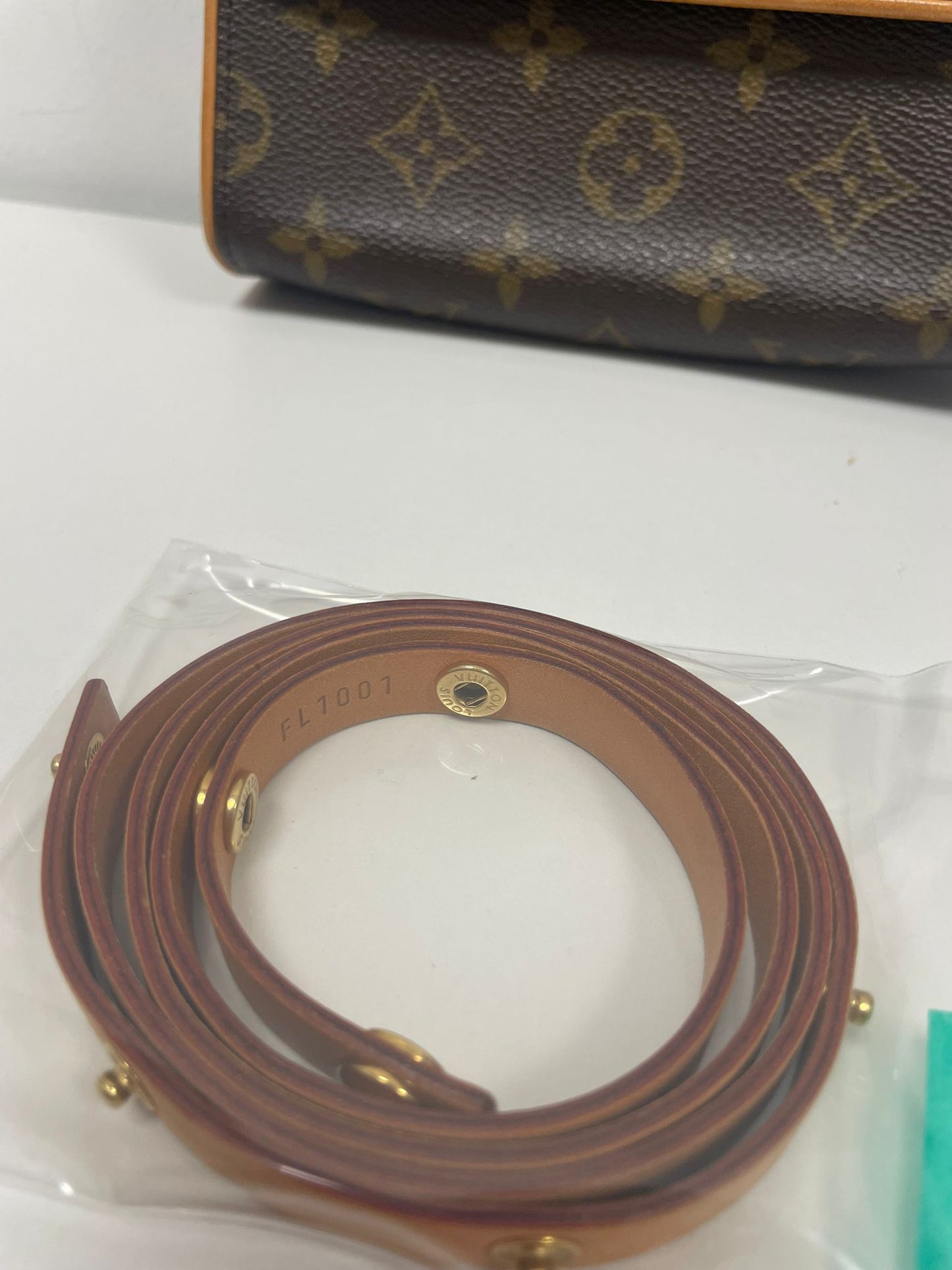 Louis Vuitton Monogram Pochette Florentine belt bag (JPD04-47)