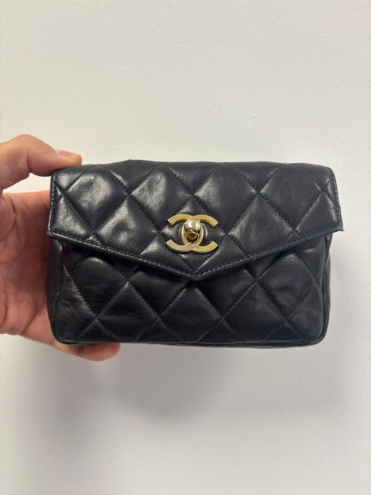 bs21318 Chanel Matelassé black lambskin leather waist bag