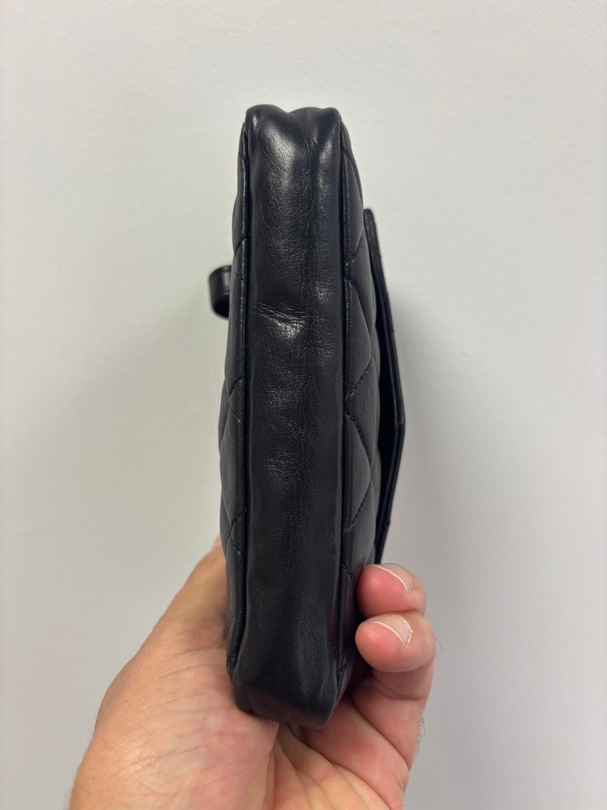 bs21318 Chanel Matelassé black lambskin leather waist bag