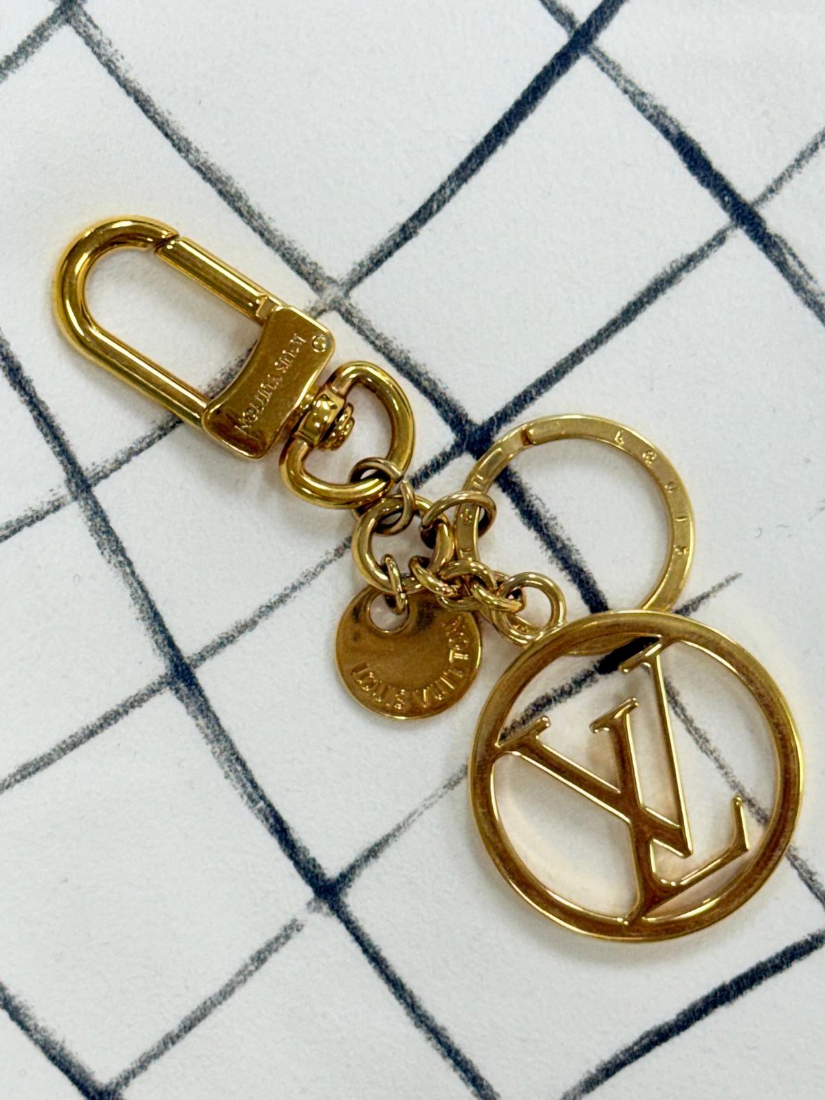 Louis Vuitton gold metal Porte-Cle LV Circle keychain
