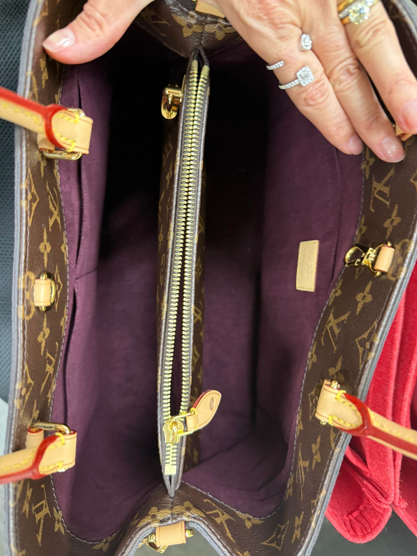 Louis Vuitton Monogram Montaigne