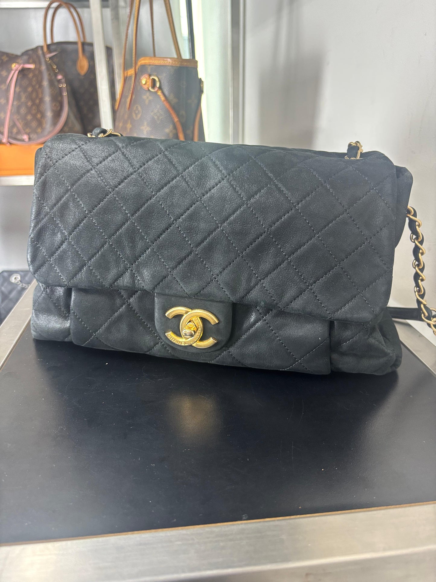 Vintage Chanel Timeless Classique Quilted Leather Shoulder Bag