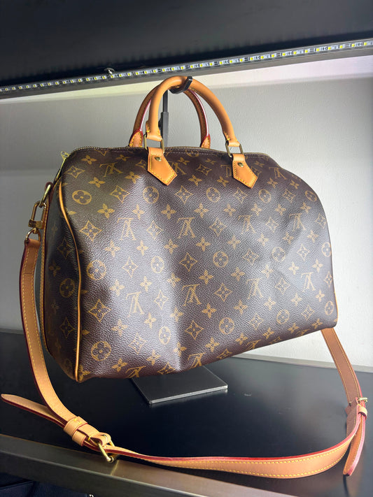 Louis Vuitton Monogram Speedy Bandoulière 35